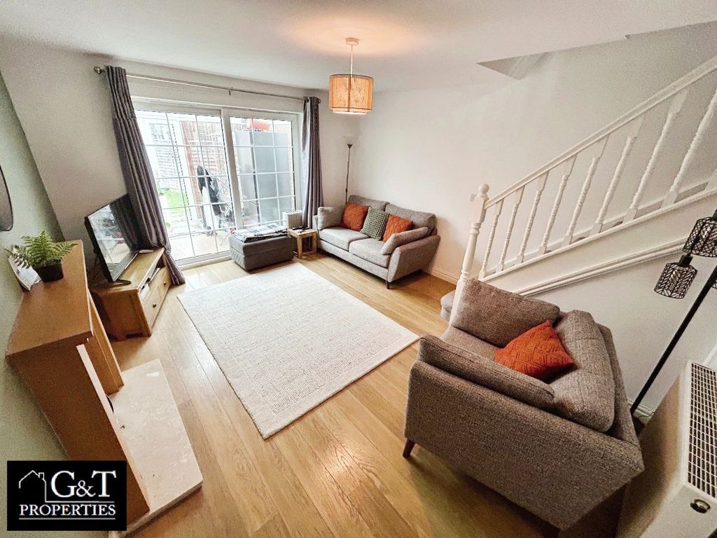 Property photo 2 of 14