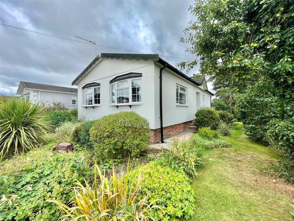 Property photo 1 of 22 Picture No. 23
