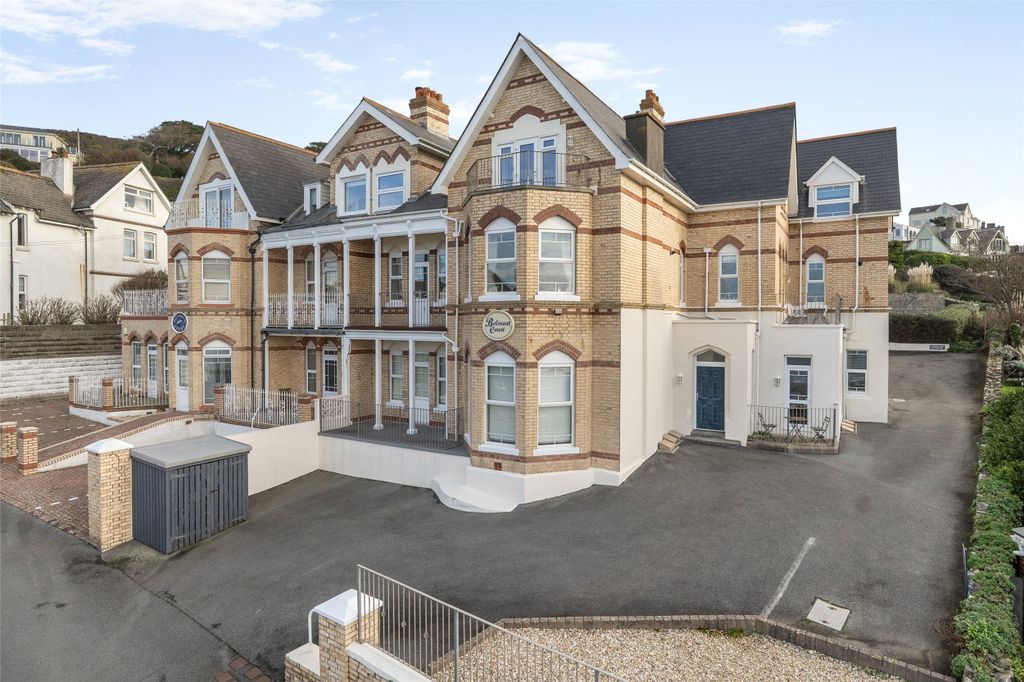 Property photo 2 of 18 2 - Picture No. 01