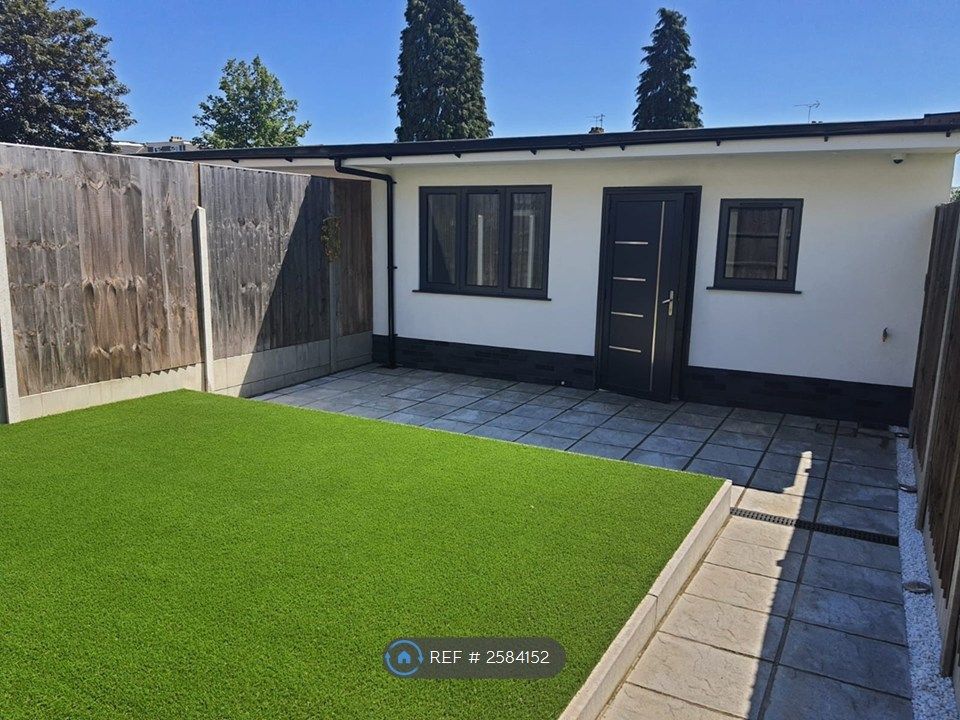 Property photo 1 of 14 Front