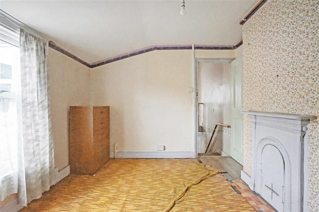 Property photo 3 of 5