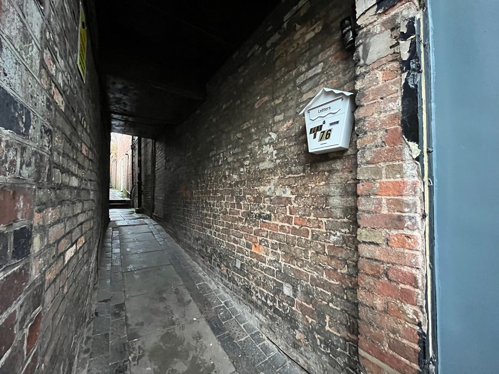 Property photo 1 of 16 Image