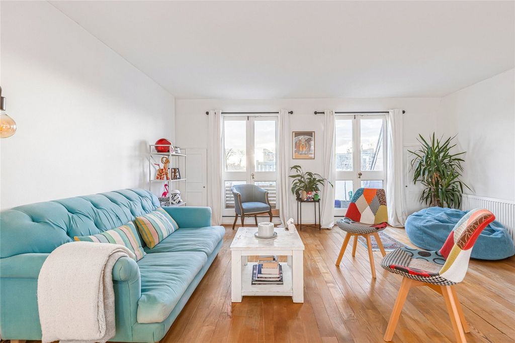 Property photo 2 of 18 Picture No. 29