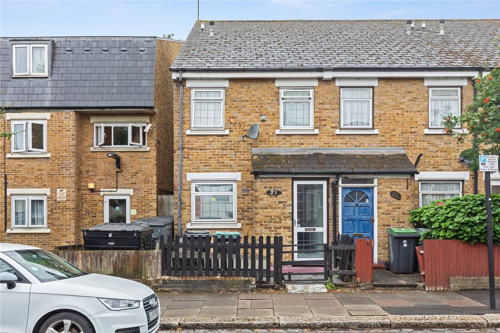 Property photo 1 of 36 Picture No. 22