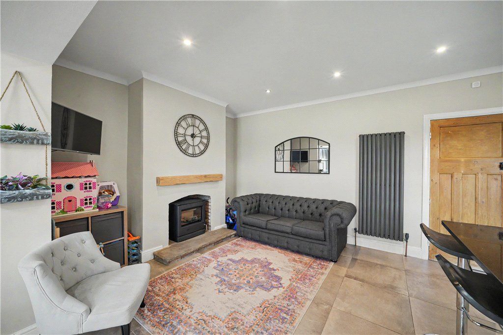 Property photo 3 of 14 Sitting Area