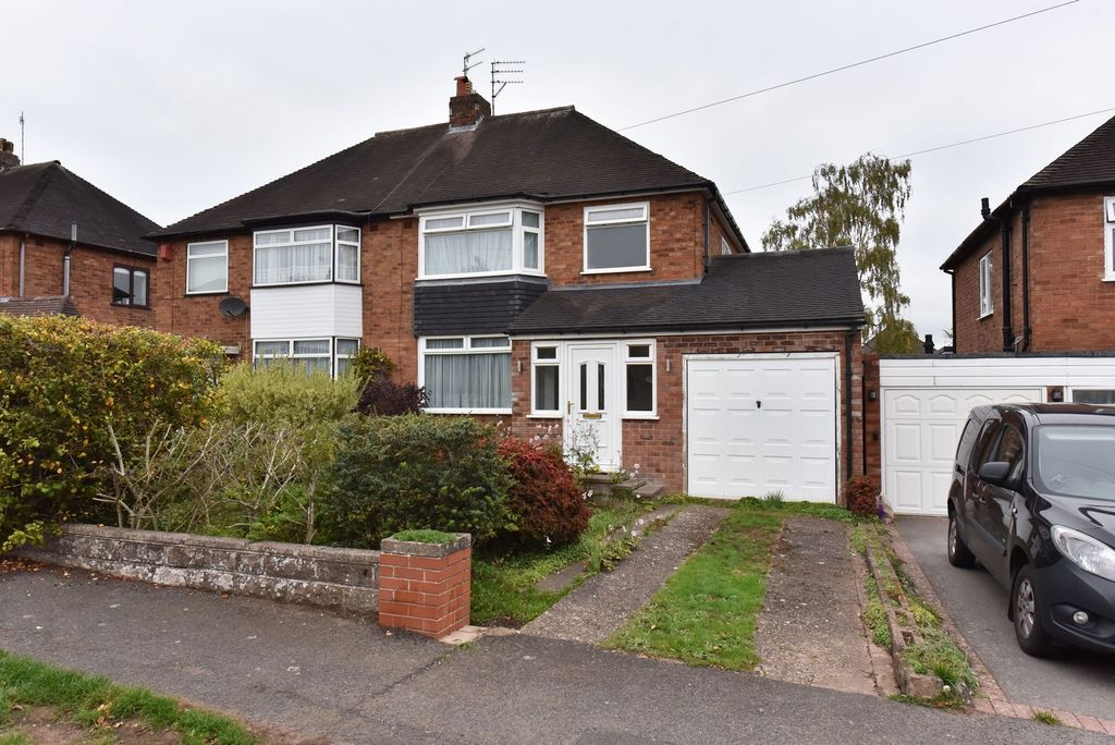 Property photo 1 of 15