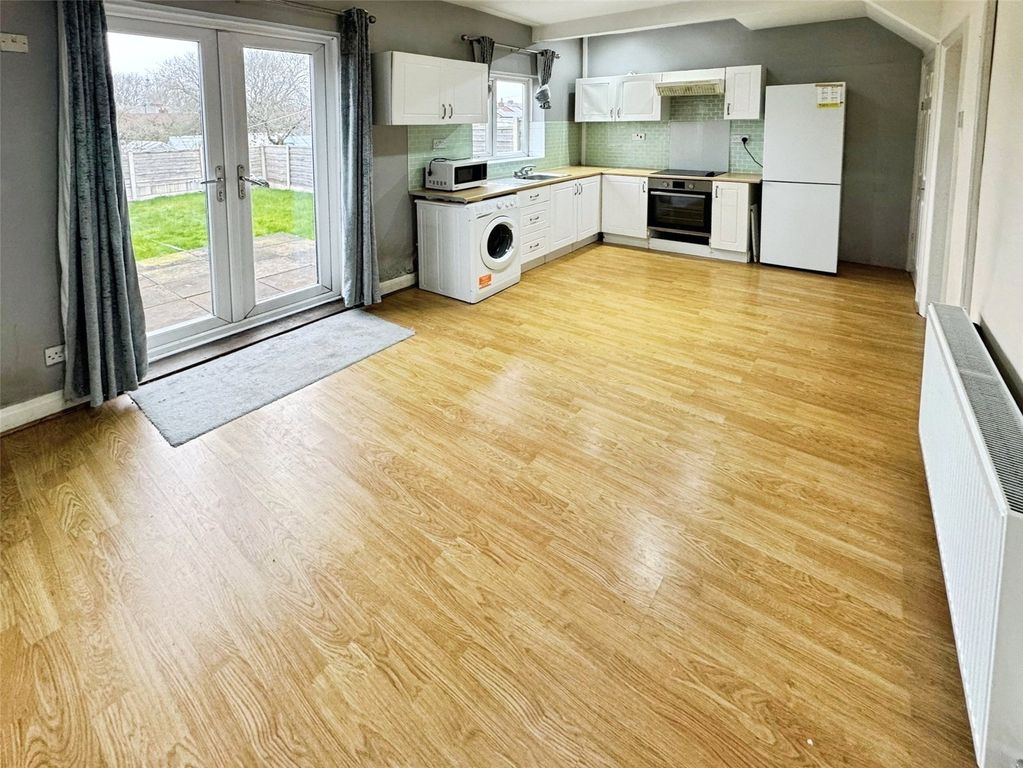 Property photo 3 of 9 Picture No. 08