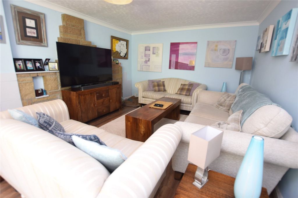 Property photo 2 of 18 Picture No. 05