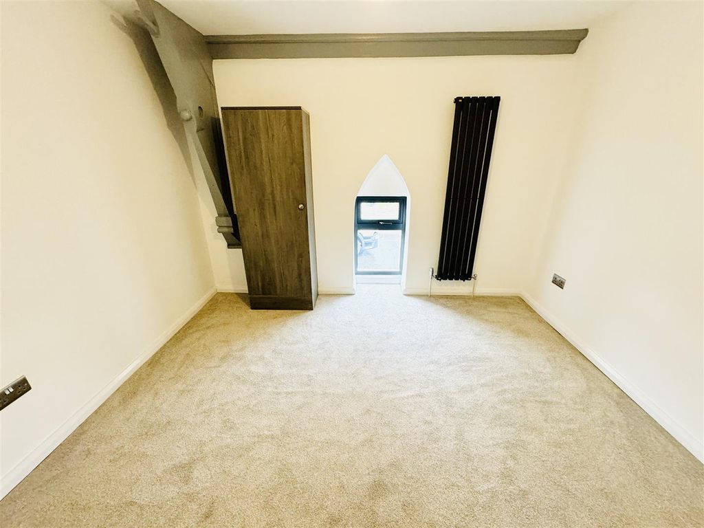 Additional image 11 of 4 bed flat to rent32 Vale Road, St Wulstans Apartments, Stourport On Severn DY13