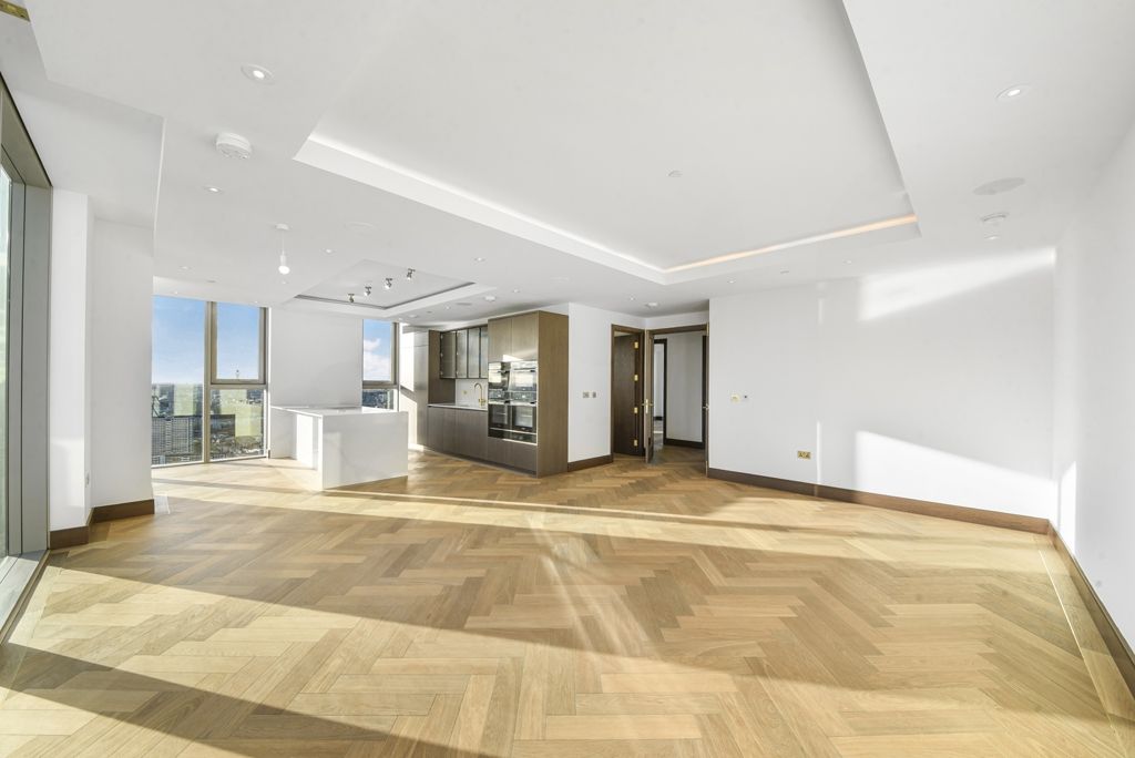 Property photo 1 of 23 Valencia Tower