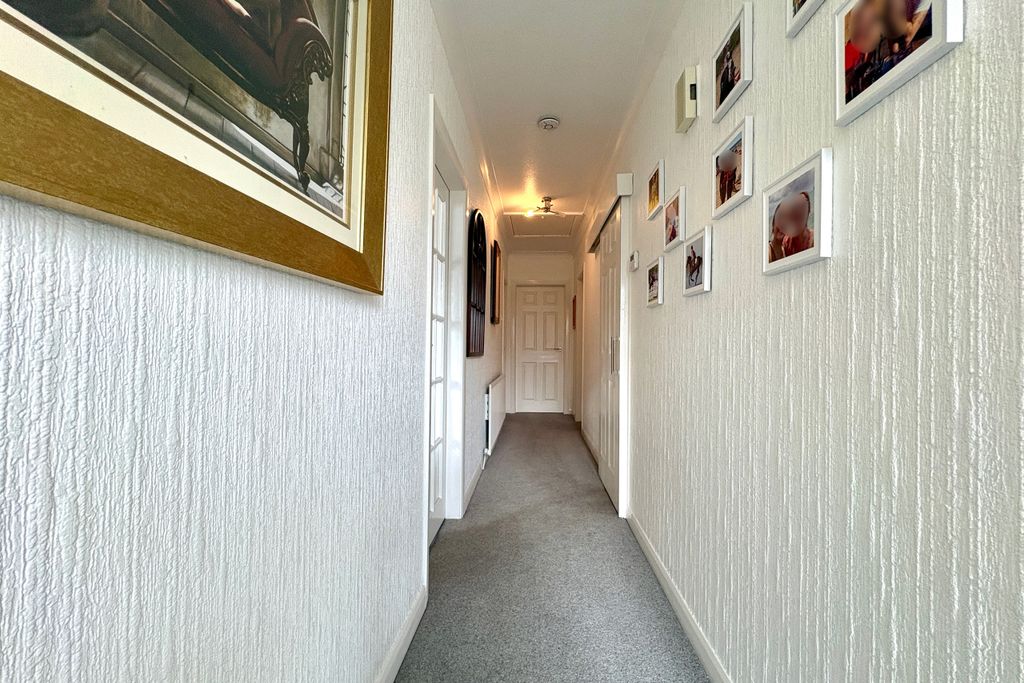 Property photo 3 of 17 Img_9581.Jpeg