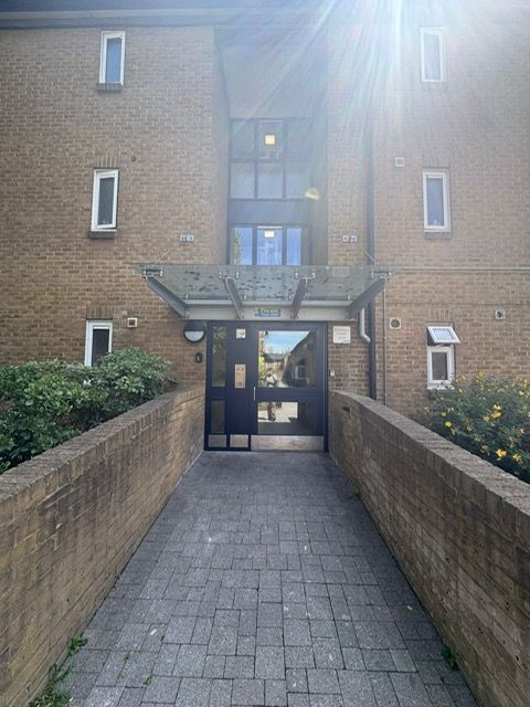 Property photo 1 of 9