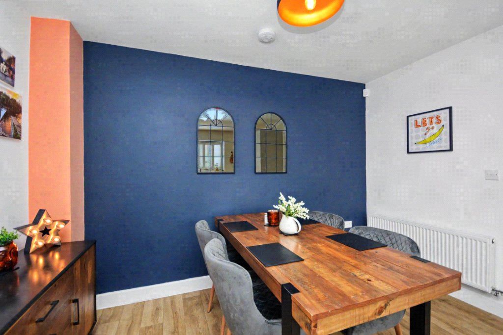 Property photo 3 of 19 Picture No. 63