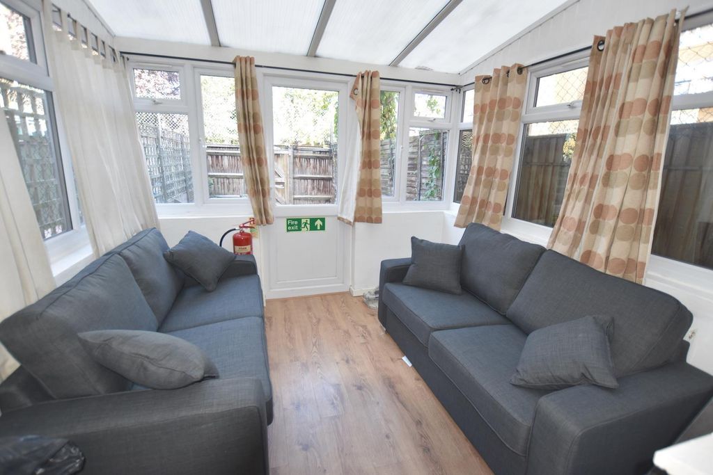 Property photo 1 of 11 Reception.Jpg