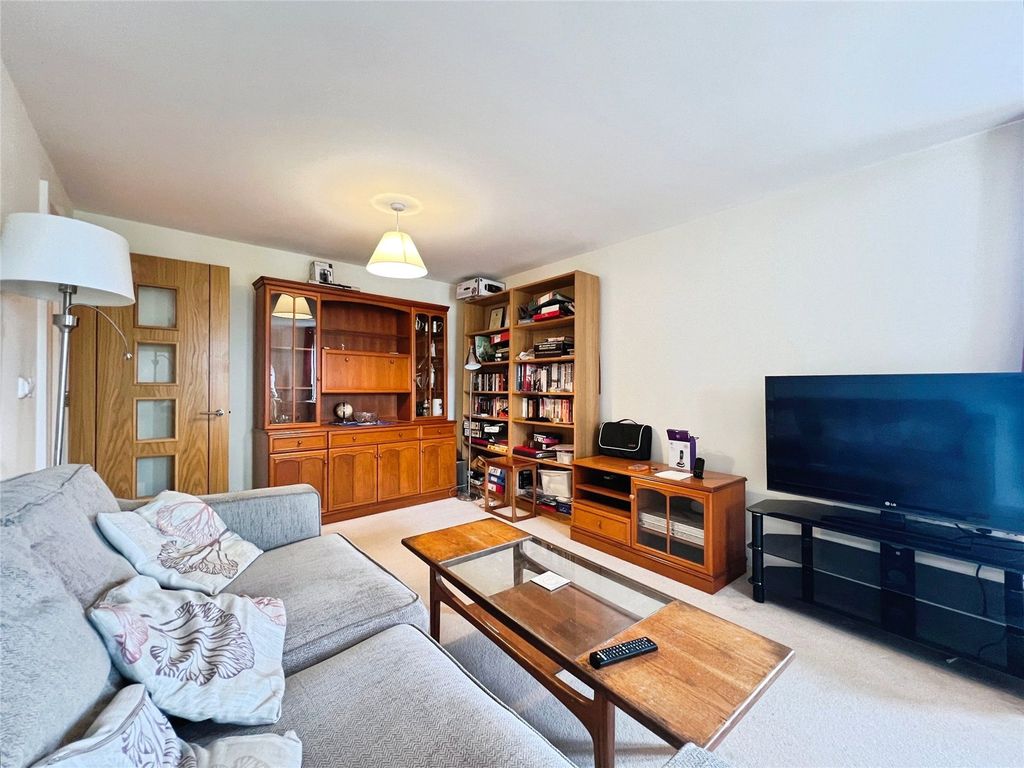 Property photo 3 of 13 Picture No. 08