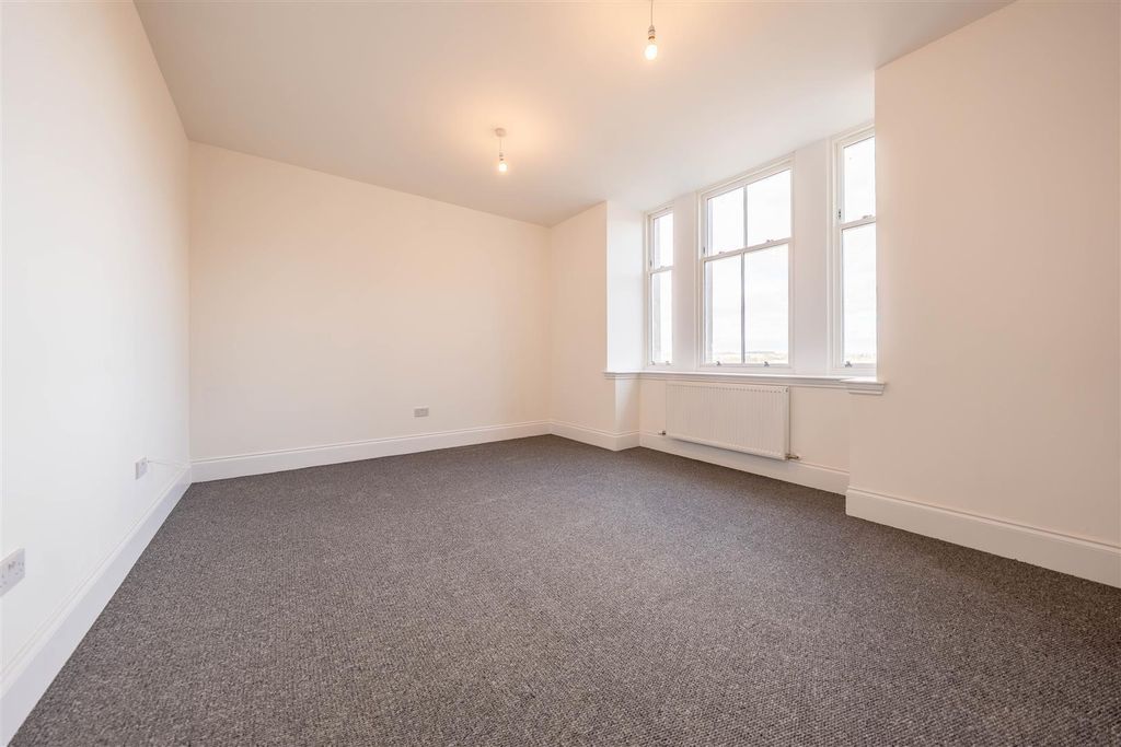 Property photo 3 of 42 Dsc07527-Hdr.Jpg