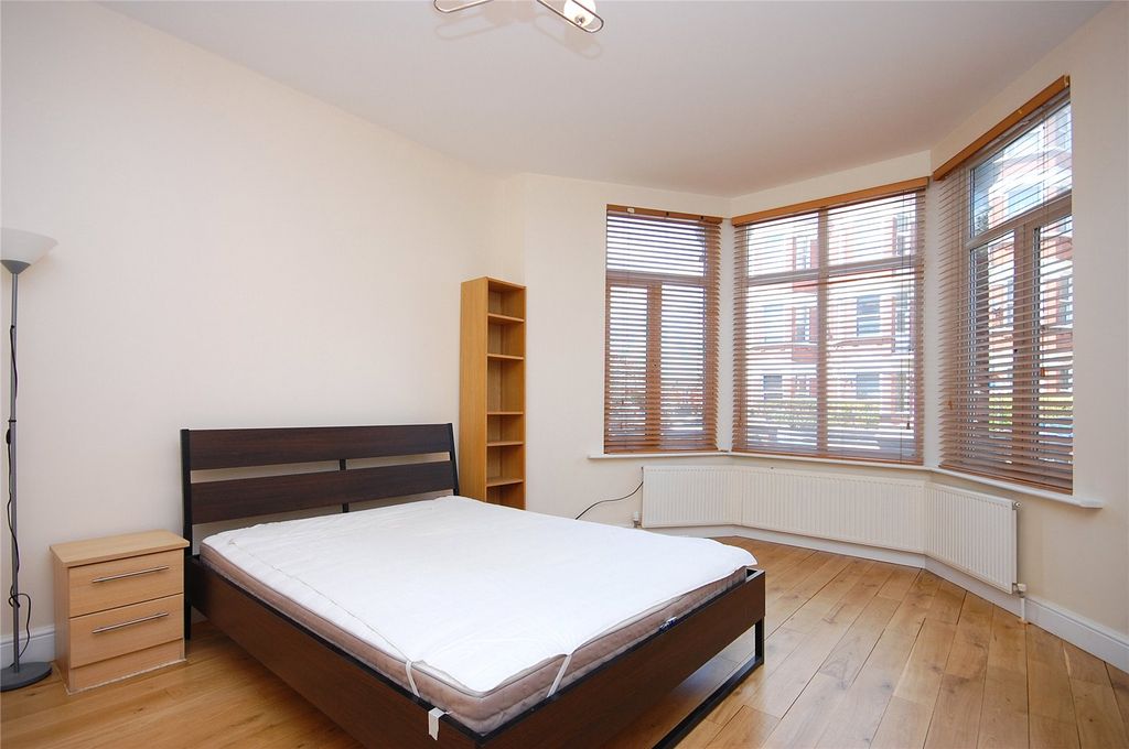 Property photo 1 of 7 Picture No. 11