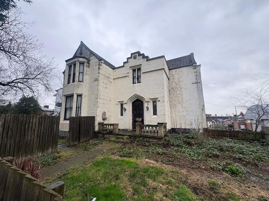 Property photo 2 of 15 Photo 2