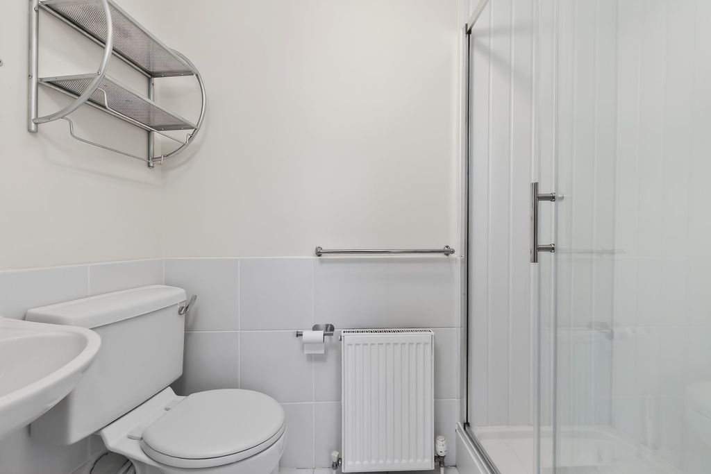 Property photo 3 of 7 0037
