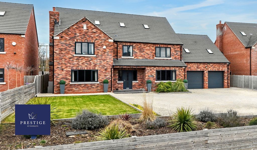 Property photo 1 of 71 4036161