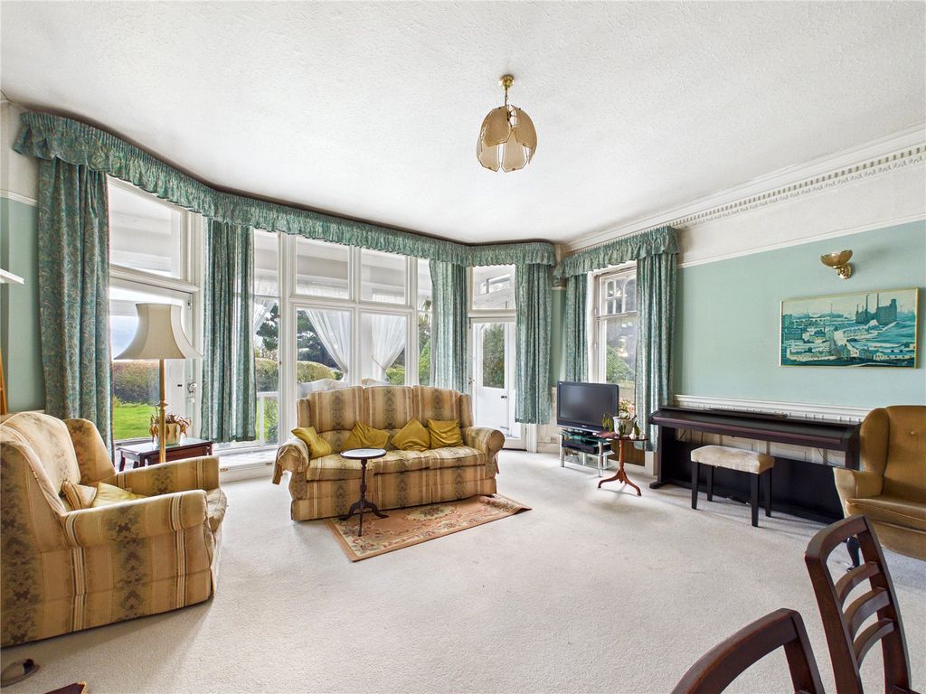 Property photo 3 of 20 Picture No. 06