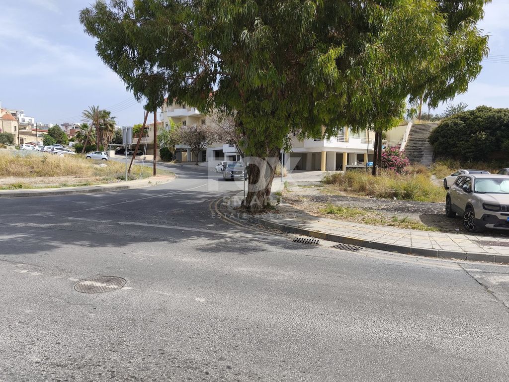 Property photo 1 of 6 Large Mixed Use Corner Building Plot For Sale In Agios Athan