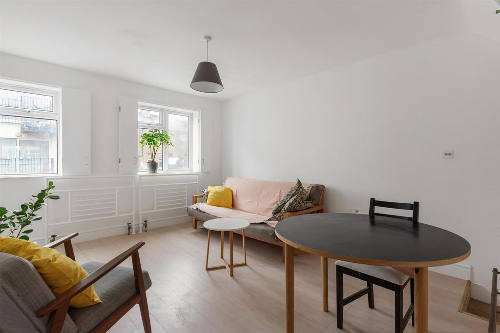 Property photo 1 of 15 386B3279-Enhanced-Nr.Jpg