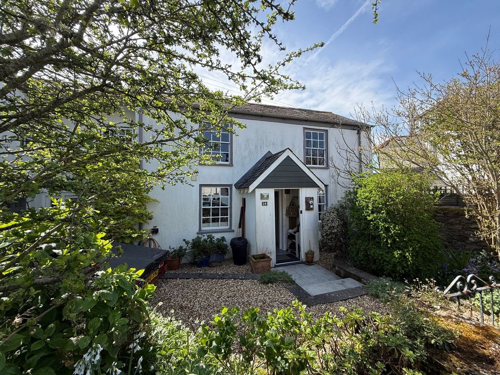 Property photo 3 of 33