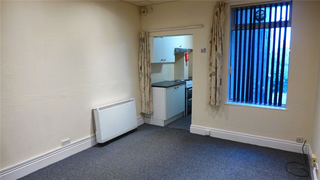 Property photo 3 of 7 Picture No. 09