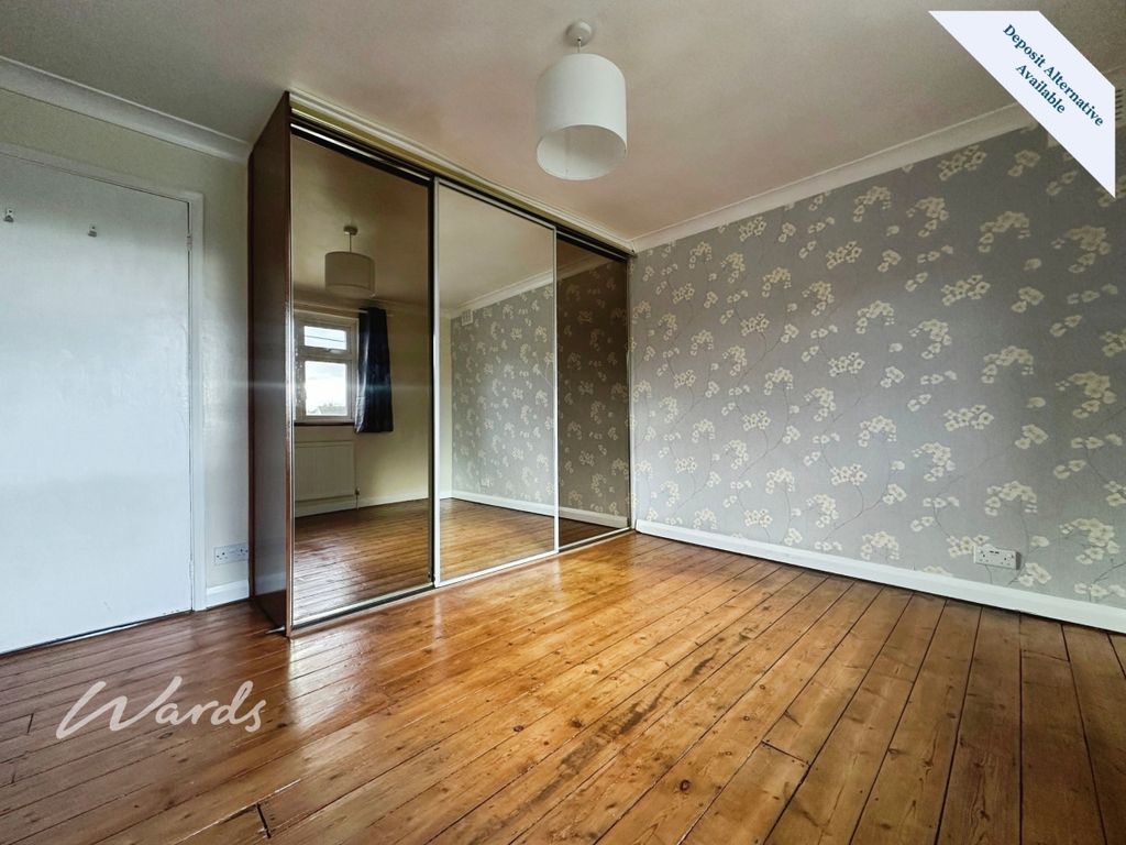 Property photo 3 of 30 Bedroom