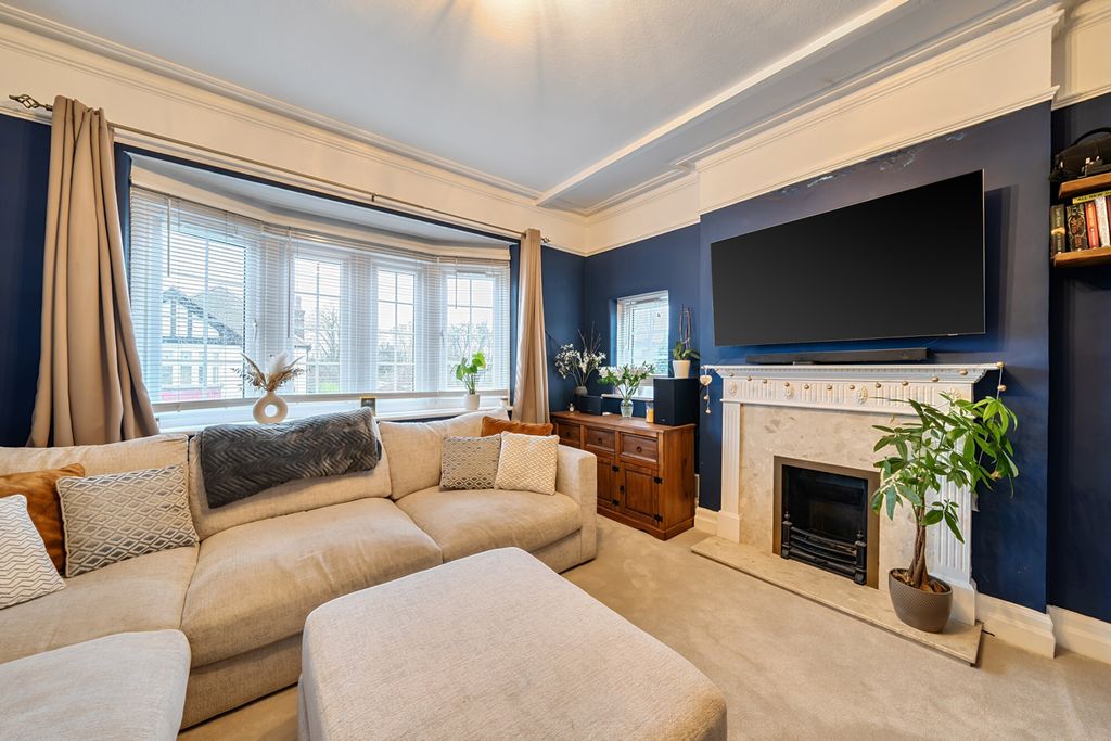 Property photo 3 of 21 1400418-21-6970Cb...