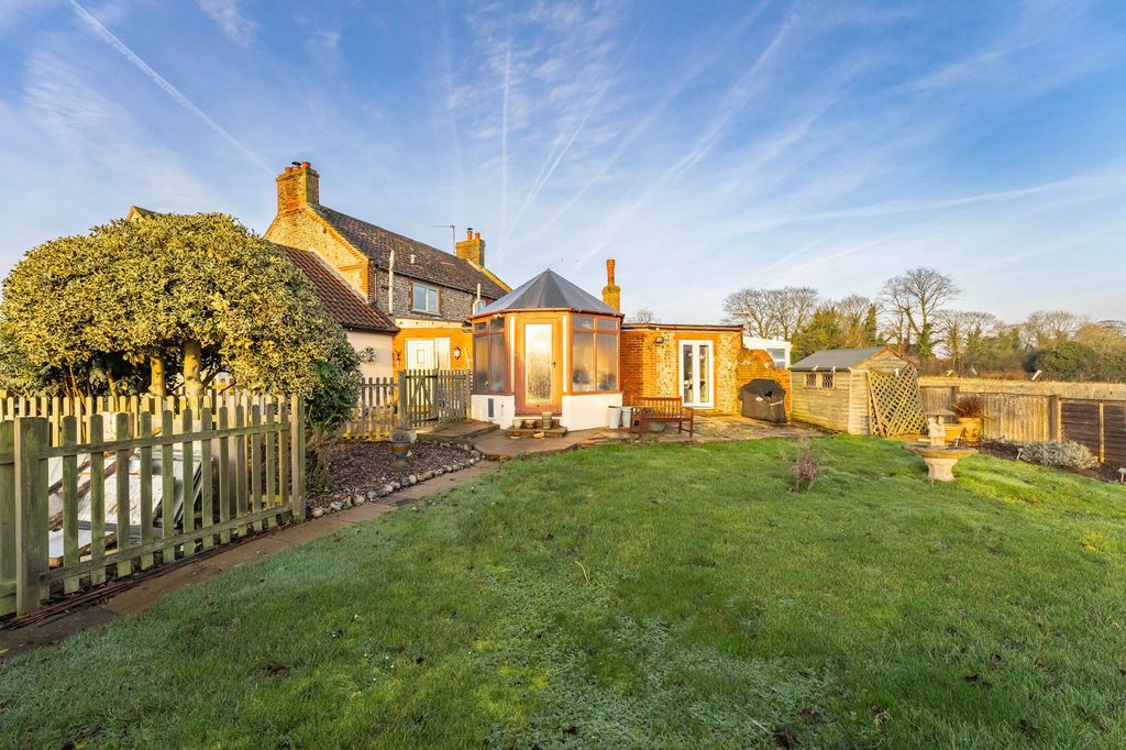 Property photo 1 of 23