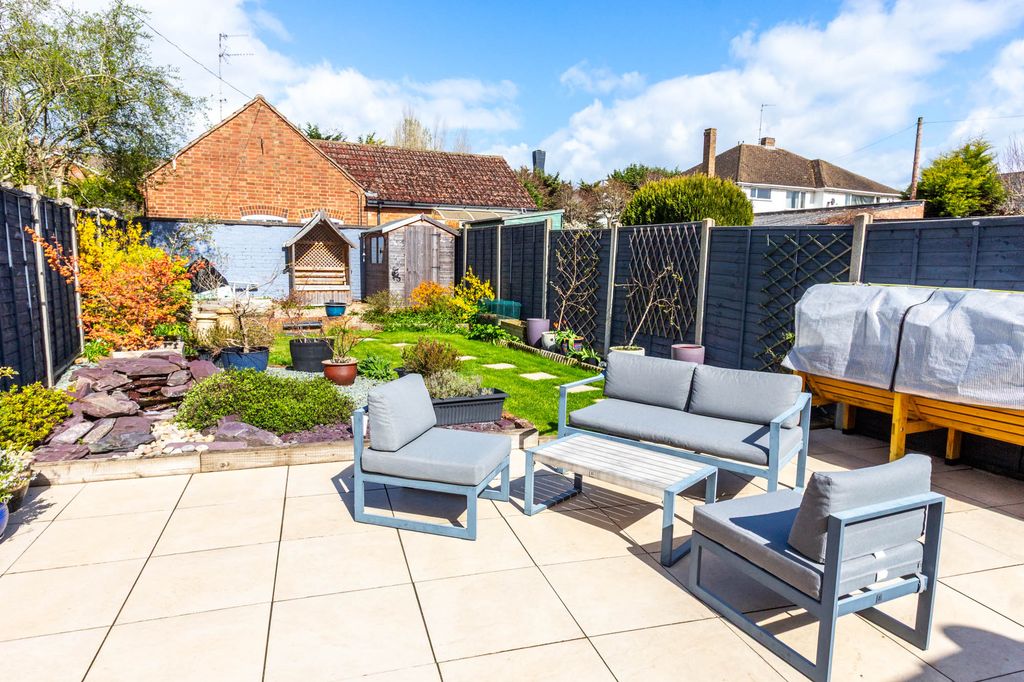 Property photo 2 of 18 Rear Garden