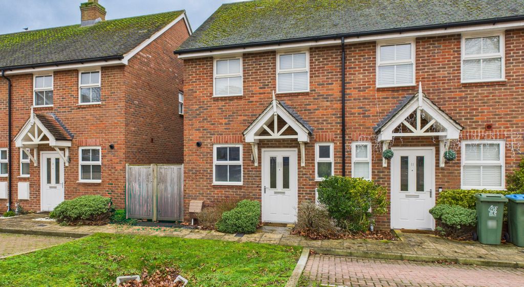 Property photo 1 of 13 Cam04968G0-Pr0097-Still001-2