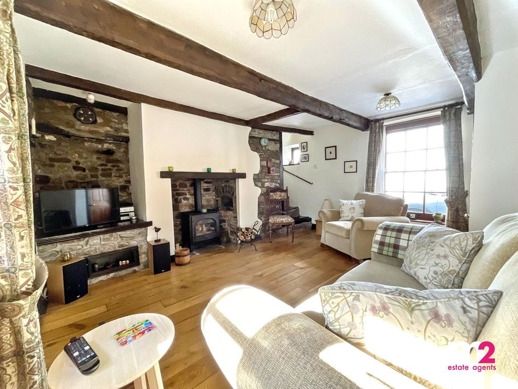 Property photo 3 of 16