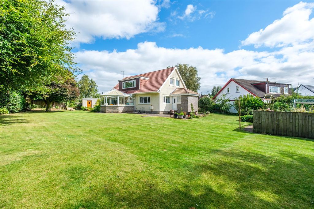 Property photo 1 of 28 Springfield Place-56.Jpg