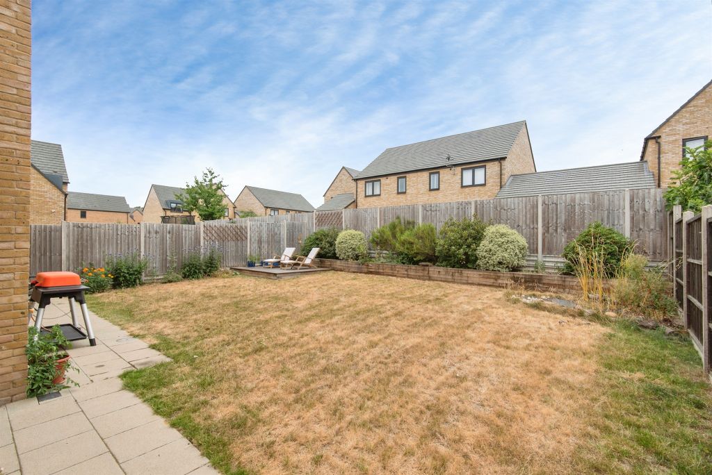 Property photo 2 of 22