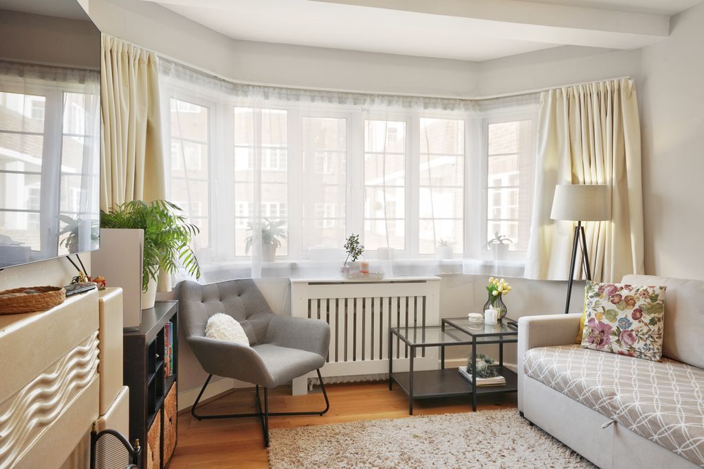 Property photo 3 of 19