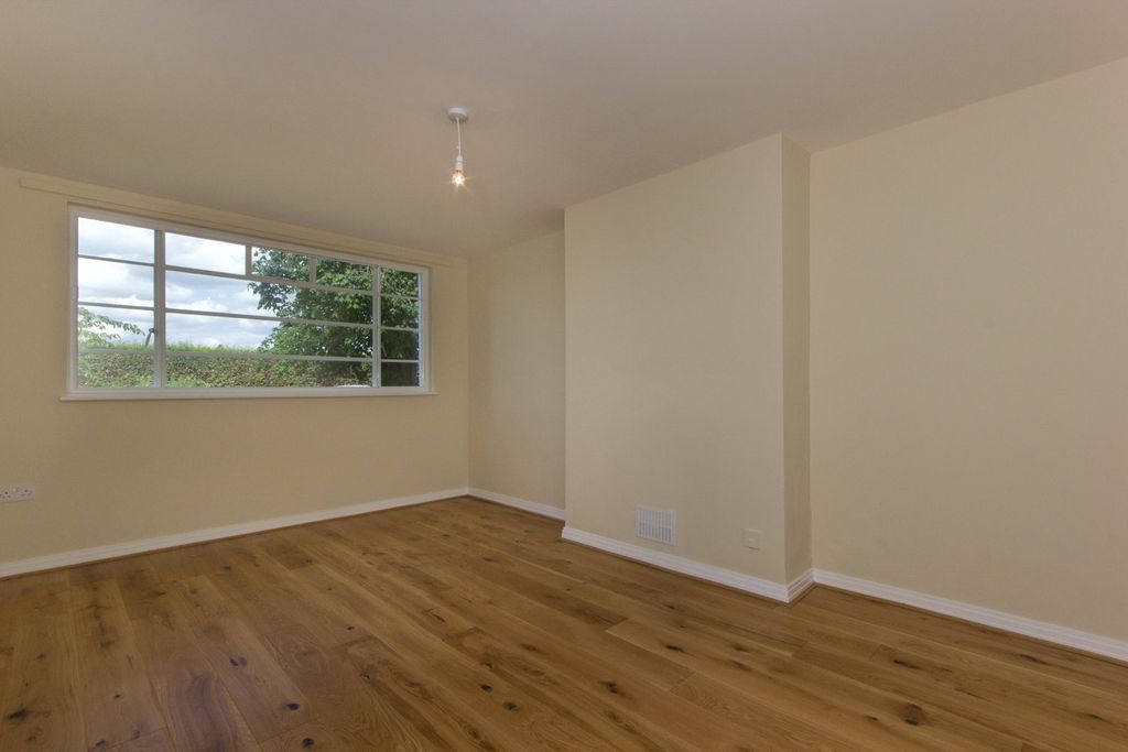 Property photo 3 of 8 Picture No. 03