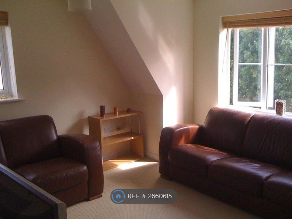 Property photo 1 of 4