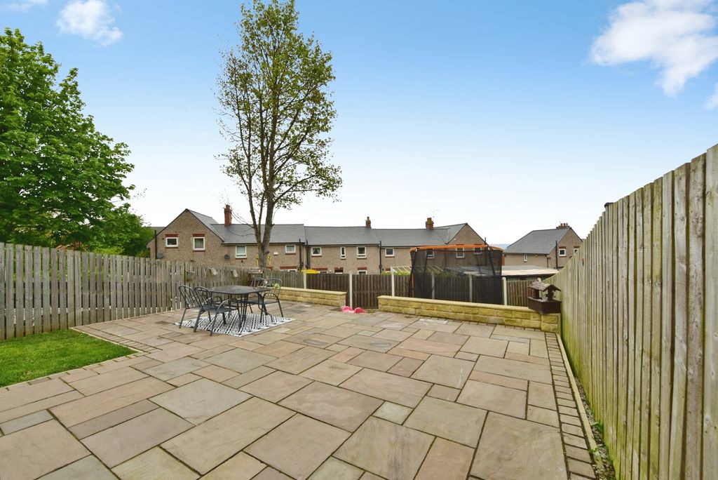 Property photo 3 of 20 Pbox-Img.Jpg