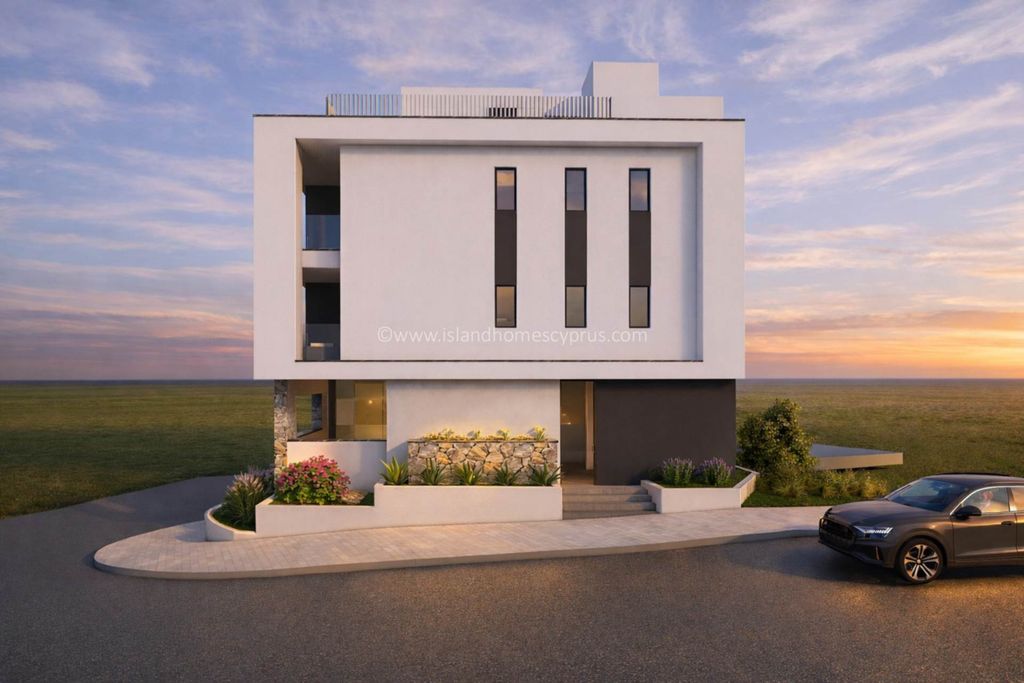 Property photo 3 of 9