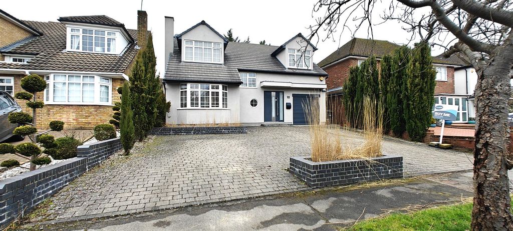 Property photo 1 of 18