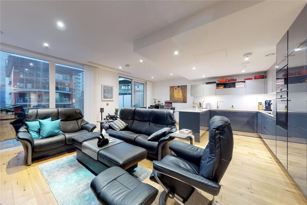 Property photo 1 of 14 Picture No. 04