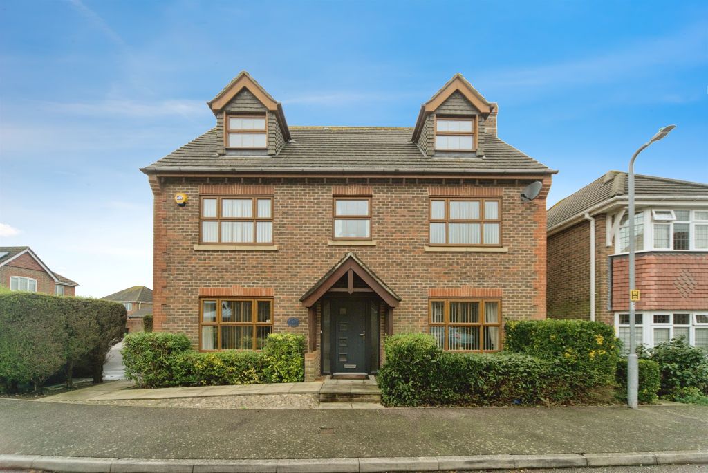 Property photo 1 of 29