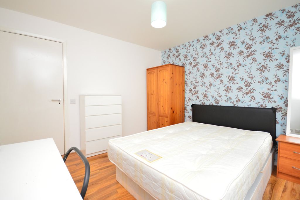 Property photo 2 of 13 Gallery