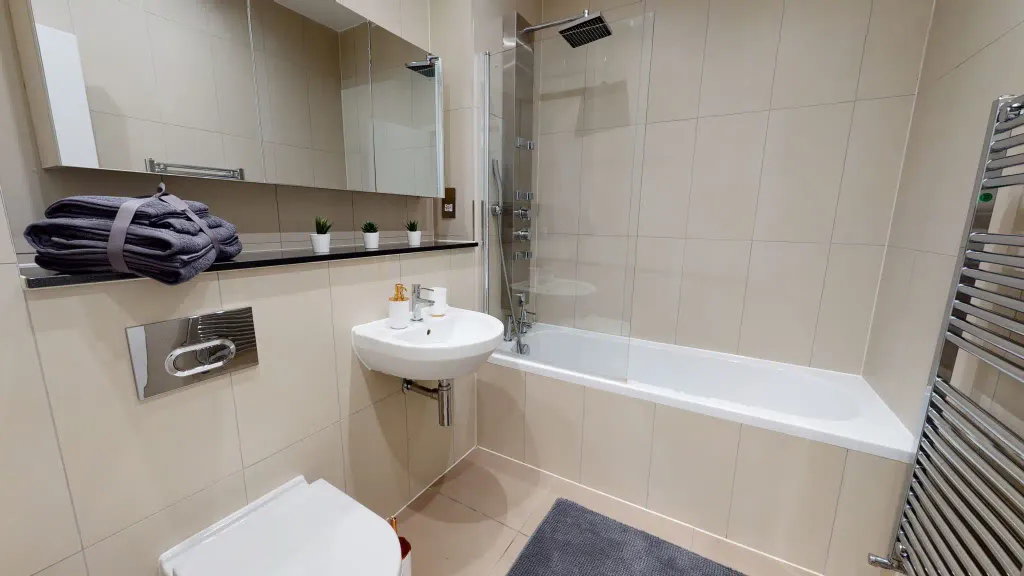 Property photo 2 of 9