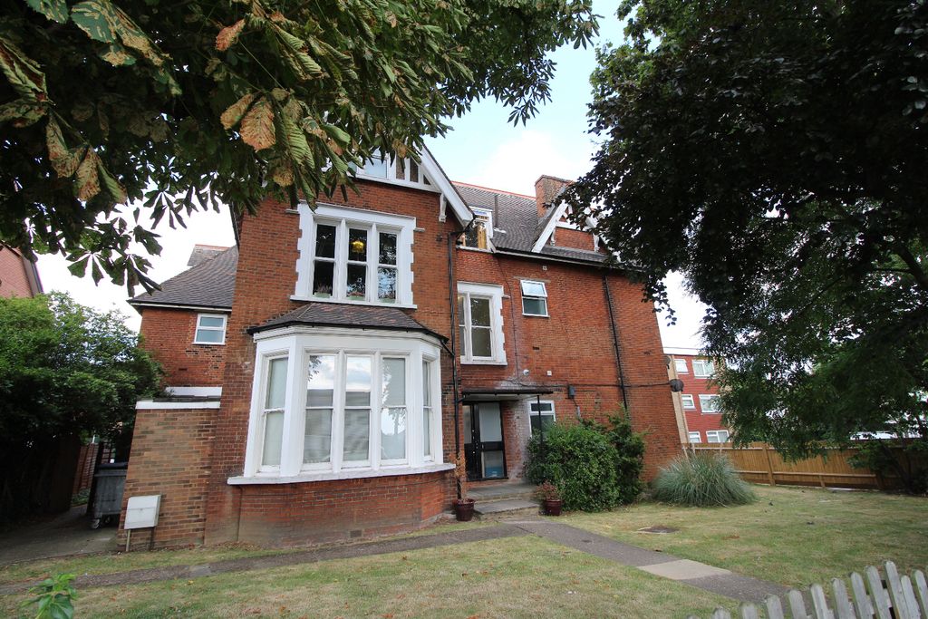 Property photo 1 of 6