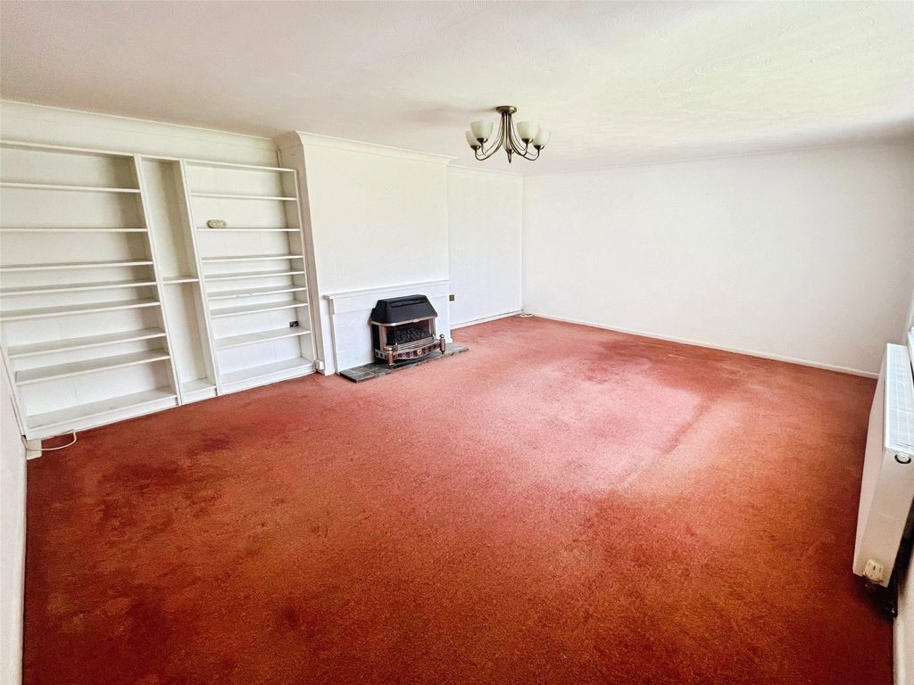 Property photo 2 of 15 Picture No. 02