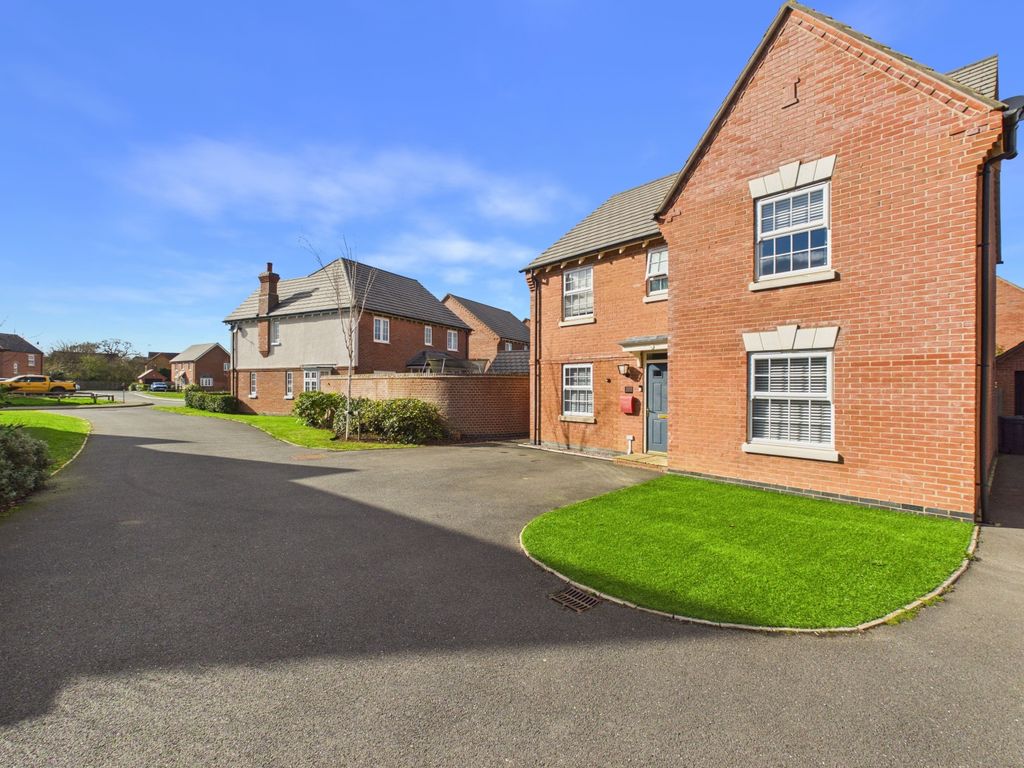 Property photo 1 of 25 1. Cam04922G0-Pr0124-Still023